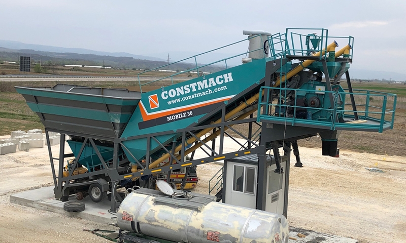 CONSTMACH MOBILE 30 mobile concrete plant is taken into operation for our customer in Serbia.