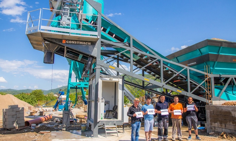 La centrale à béton mobile CONSTMACH 30 m3/h est mise en service pour notre client en Serbie